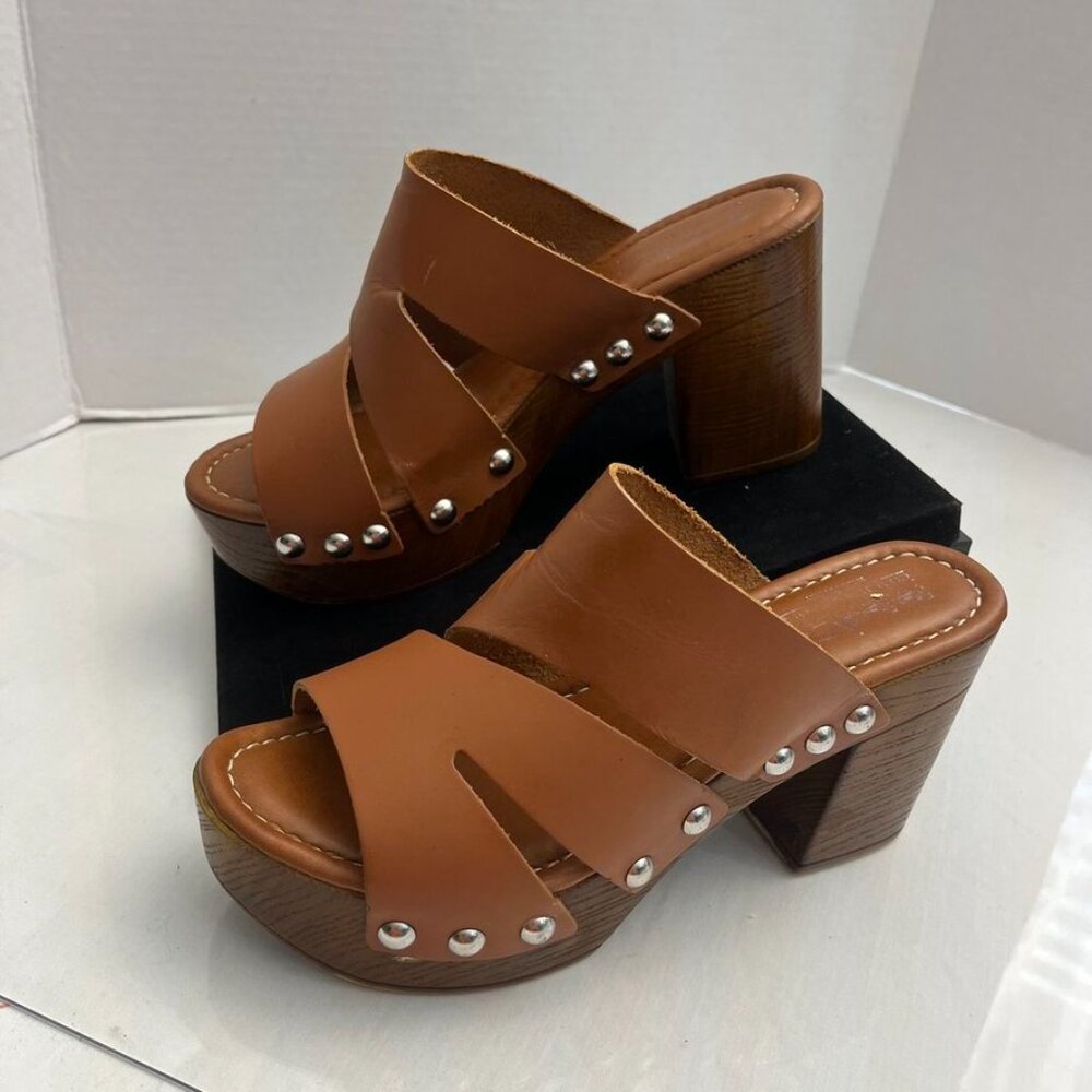 Coach & Four Italian Leather Studded Platform Clog Sandals Cognac Brown 6.5M